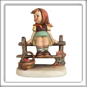 Vintage Goebel M.J. Hummel "Just Resting" Retired Figurine #112 Germany